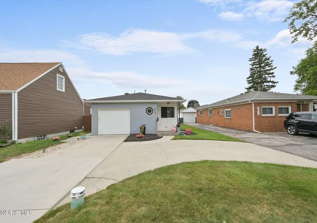 3rd image of 2620 124Th St, Toledo, OH 43611 | MLS# 10011183