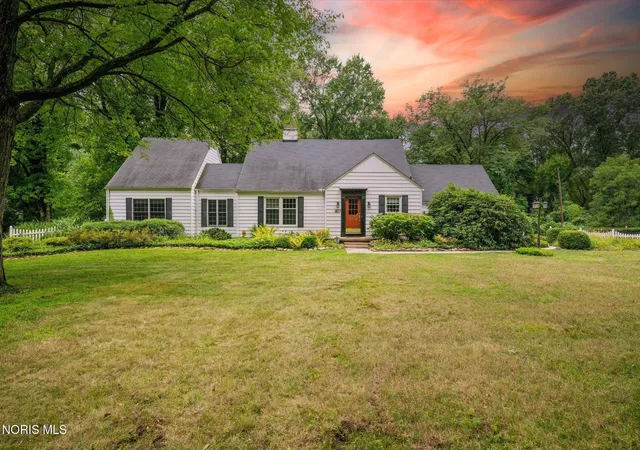1st image of 4123 Forestlawn Rd, Toledo, OH 43623 | MLS# 10011078