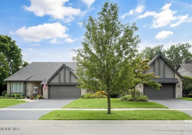 Photo 2 of Condo for sale at 6775 Carrie Pine Ln, Toledo, OH 43617 | MLS# 10011143 | Listing updated on 2026-09-11