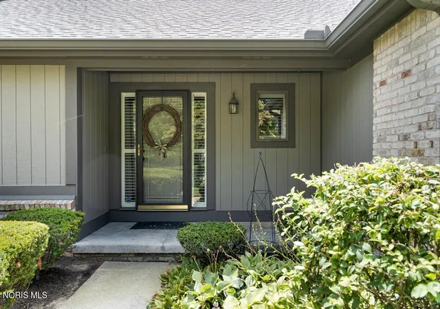 Photo 3 of Condo for sale at 6775 Carrie Pine Ln, Toledo, OH 43617 | MLS# 10011143 | Listing updated on 2026-09-13