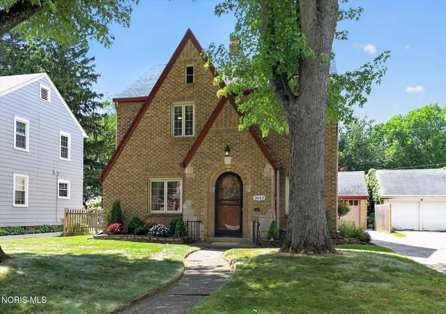 1st image of 2643 Goddard Rd, Toledo, OH 43606 | MLS# 10011247