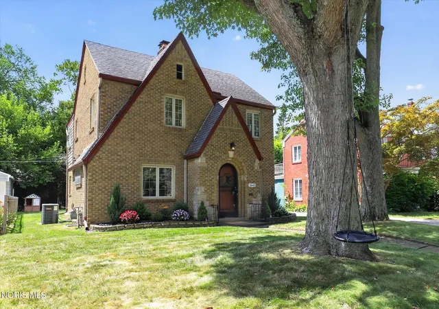2nd image of 2643 Goddard Rd, Toledo, OH 43606 | MLS# 10011247