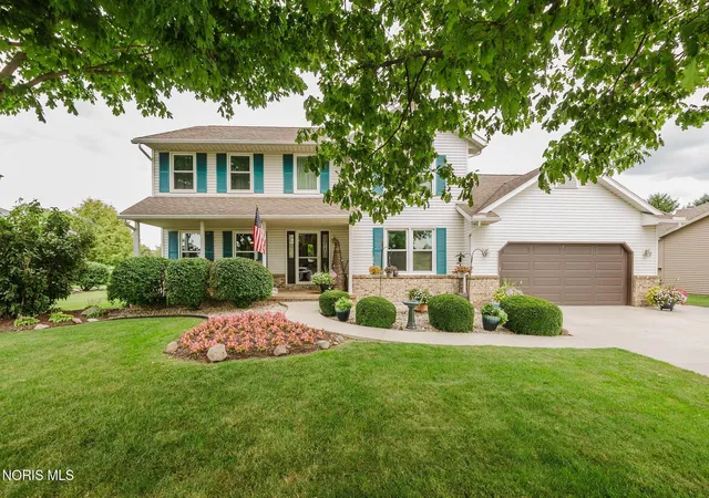 1st image of 2017 Stonecliff Dr, Findlay, OH 45840 | MLS# 10011093