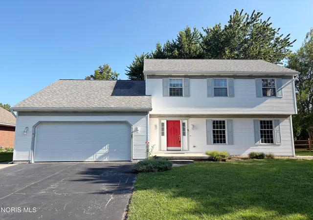 1st image of 1446 Rosewood Dr, Bowling Green, OH 43402 | MLS# 10011199