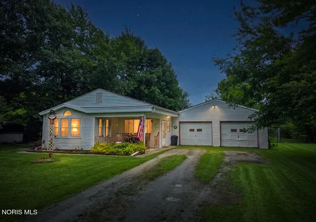 2nd image of 5440 W Fremont Rd, Port Clinton, OH 43452 | MLS# 10011062