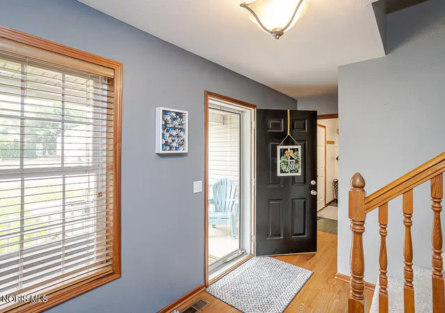5th image of 2376 Mckinley Dr, Perrysburg, OH 43551 | MLS# 10011133