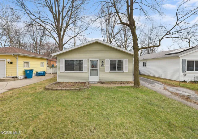 1st image of 5430 Roan Rd, Sylvania, OH 43560 | MLS# 10011109