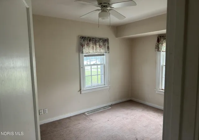 image of 847 Walnut St, Perrysburg, OH 43551 | MLS# 10011200