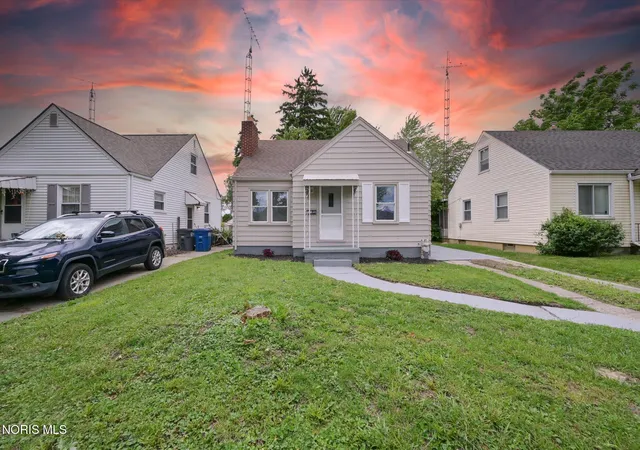 1st image of 225 E Northgate Pkwy, Toledo, OH 43612 | MLS# 10011127