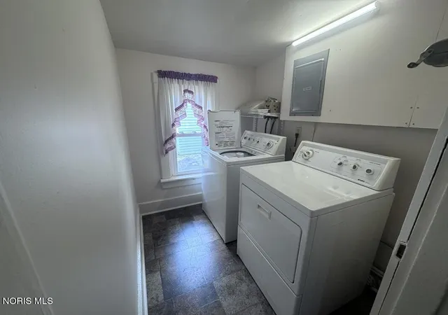 Photo 3 of Single family home for sale at 224 Robinson Ave, Kenton, OH 43326 | MLS# 10011125 | Listing updated on 2026-10-05