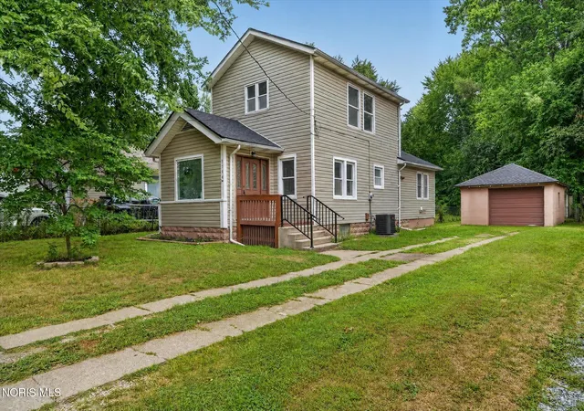 Photo 1 of Single family home for sale at 5704 Webster Rd, Sylvania, OH 43560 | MLS# 10011279 | Listing updated on 2026-09-08