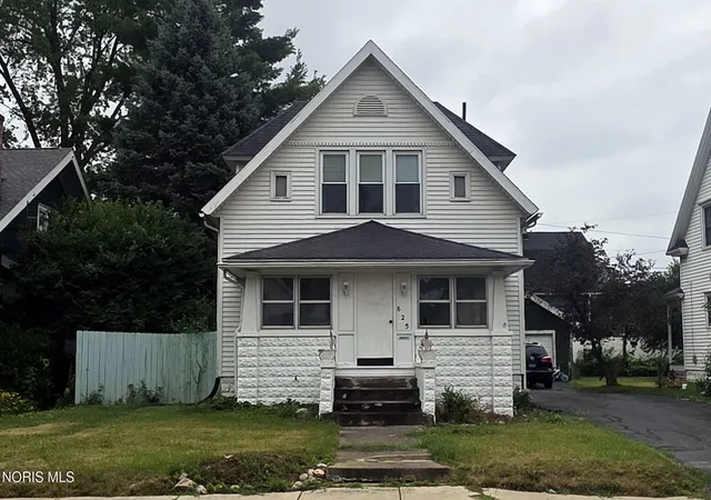 3rd image of 625 Holgate Ave, Defiance, OH 43512 | MLS# 10011160