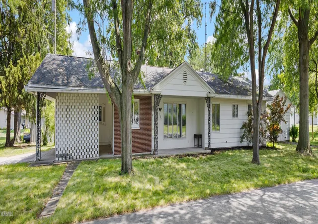Photo 1 of Sale Pending at 101 Maplewood Dr, Pandora, OH 45877 | MLS# 10011165 | Listing updated on 2026-08-09