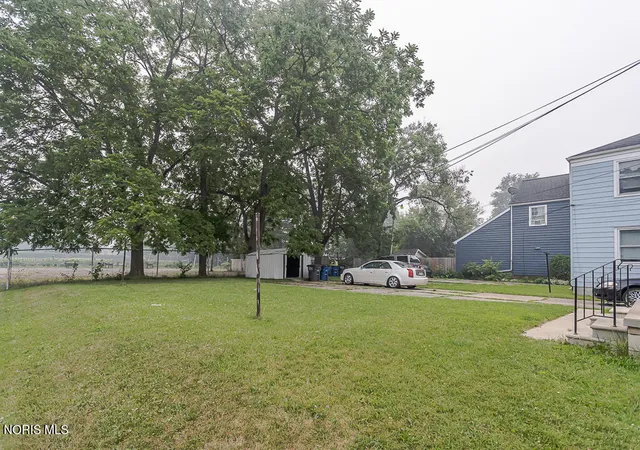 Photo 3 of House for sale at 4566 N Haven Ave, Toledo, OH 43612 | MLS# 10011226 | Listing updated on 2026-08-05
