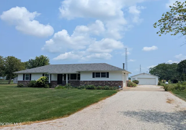 Photo 3 of Single family home for sale at 775 N Brokate Rd, Port Clinton, OH 43452 | MLS# 10011179 | Listing updated on 2026-10-03