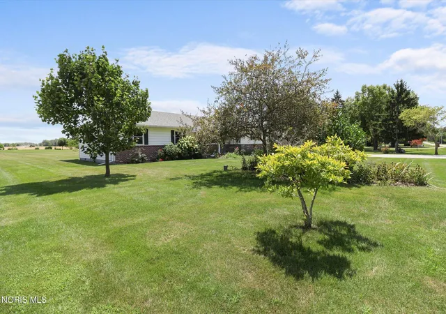 Photo 4 of Single family home for sale at 775 N Brokate Rd, Port Clinton, OH 43452 | MLS# 10011179 | Listing updated on 2026-10-03