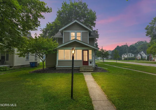 Photo 1 of Single family home for sale at 242 W 7th Street, Perrysburg, OH 43551 | MLS# 10011197 | Listing updated on 2026-09-08