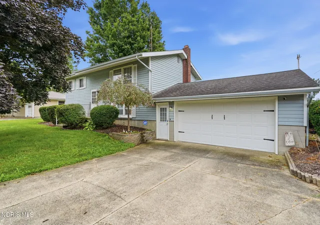Photo 4 of Single family home for sale at 313 E 7th Street, Sycamore, OH 44882 | MLS# 10011345 | Listing updated on 2026-08-02