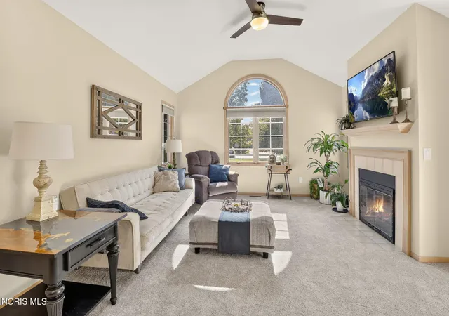 2nd image of 104 Turnbury Ln, Perrysburg, OH 43551 | MLS# 10011450