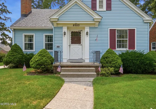 3rd image of 3717 Mapleway Dr, Toledo, OH 43614 | MLS# 10011216