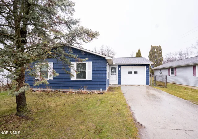 22nd image of 411 E South St, Bryan, OH 43506 | MLS# 10011203