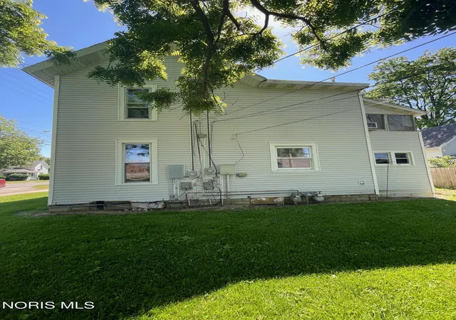 Listing Photo 2 - Condo for sale in building located at 304 S Williams St, Bryan, OH 43506