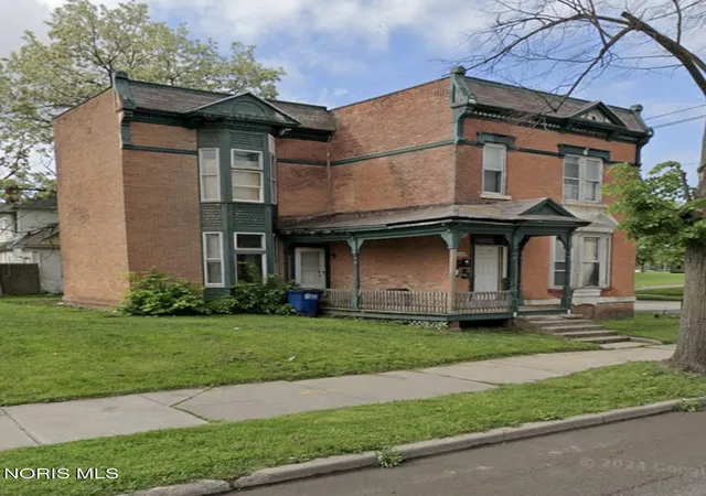 1st image of 902 N Huron St, Toledo, OH 43604 | MLS# 10011261