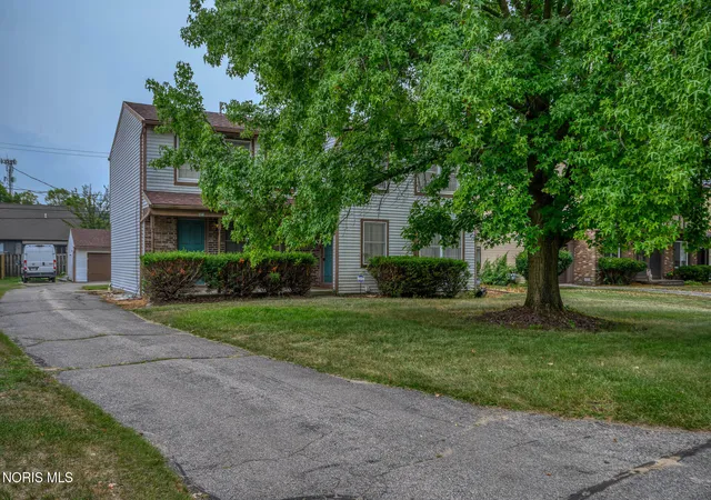2nd image of 6823 Woodlake Dr, Toledo, OH 43617 | MLS# 10011269