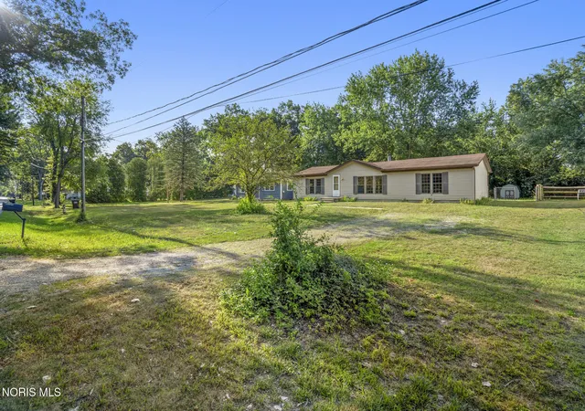 Photo 1 of Single family home for sale at 7627 Covert Rd, Toledo, OH 43617 | MLS# 10011387 | Listing updated on 2026-09-01