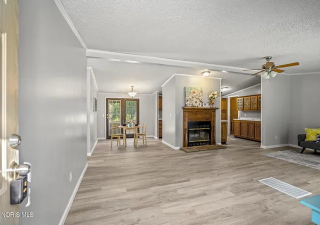 Photo 4 of Single family home for sale at 7627 Covert Rd, Toledo, OH 43617 | MLS# 10011387 | Listing updated on 2026-09-01