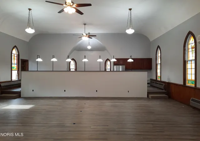 Photo 3 of House for sale at 201 W Lawrence St, Montpelier, OH 43543 | MLS# 10011568 | Listing updated on 2026-08-11