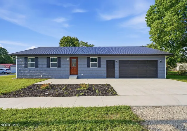 2nd image of 110 W Clay St, Mount Blanchard, OH 45867 | MLS# 10011293
