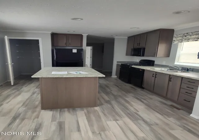 Photo 3 of Manufactured home for sale at 600 S Union St #8, Bryan, OH 43506 | MLS# 10011452 | Listing updated on 2026-08-04