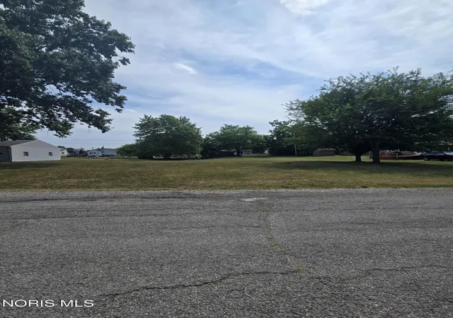 1st image of 509 Gibson St, Defiance, OH 43512 | MLS# 10011322
