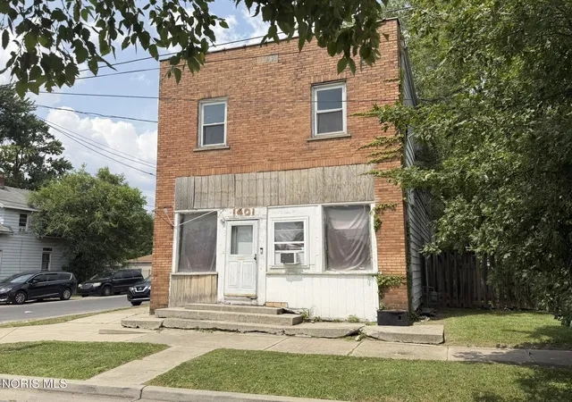 1st image of 1401 Liberty St, Toledo, OH 43605 | MLS# 10011332