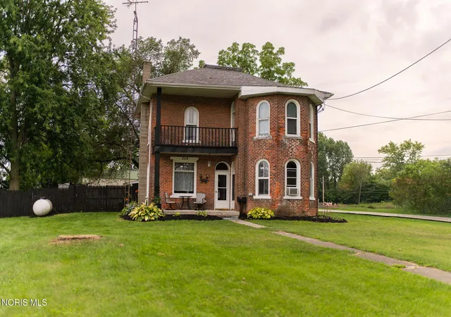 Photo 2 of Sale Pending at 259 W Patterson St, Dunkirk, OH 45836 | MLS# 10011832 | Listing updated on 2026-10-02