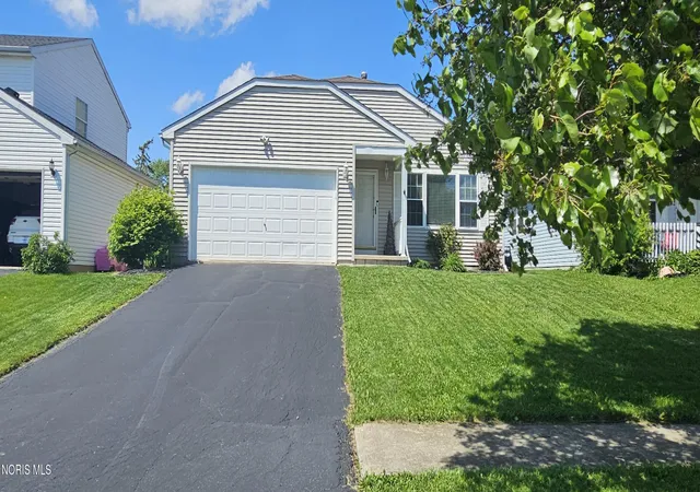 1st image of 1056 Crystal Ln, Findlay, OH 45840 | MLS# 10011933