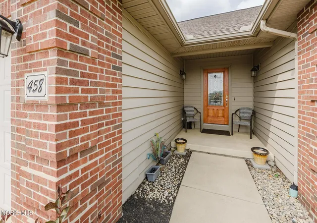 Photo 2 of Single family home for sale at 458 Pampas Dr, Ada, OH 45810 | MLS# 10011353 | Listing updated on 2026-09-27