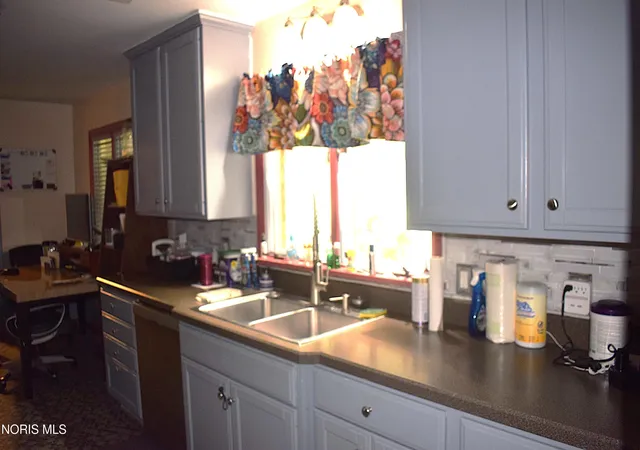 4th image of 942 Country Club Dr, Fostoria, OH 44830 | MLS# 10011364