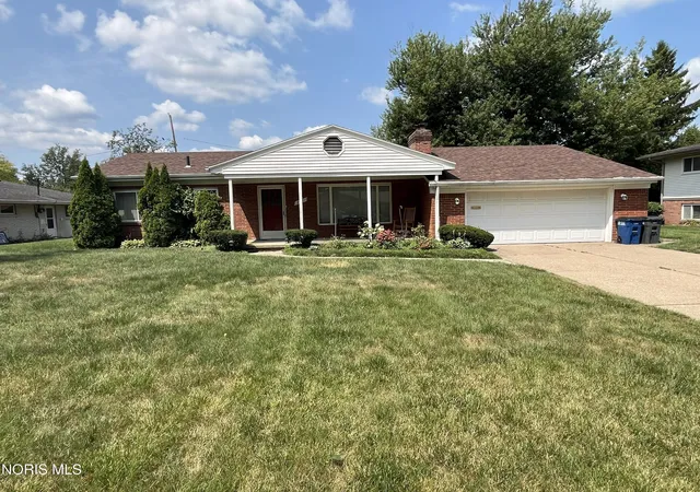 1st image of 2421 Valley Brook Dr, Toledo, OH 43615 | MLS# 10011369