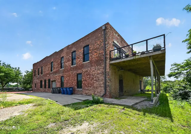 37th image of 16 Broadway St #1, Toledo, OH 43604 | MLS# 10011372