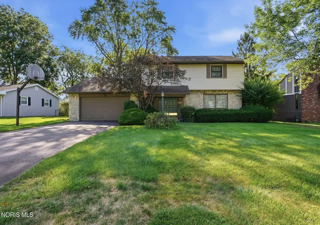 1st image of 2415 Sweetwater Rd, Findlay, OH 45840 | MLS# 10011499