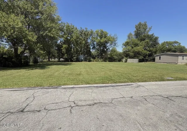 1st image of 12472 Gloria St, Perrysburg, OH 43551 | MLS# 10011494