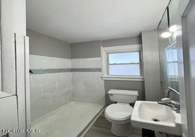 Photo 3 of Single family home for sale at 1023 Elysian Ave, Toledo, OH 43607 | MLS# 10011541 | Listing updated on 2026-08-06