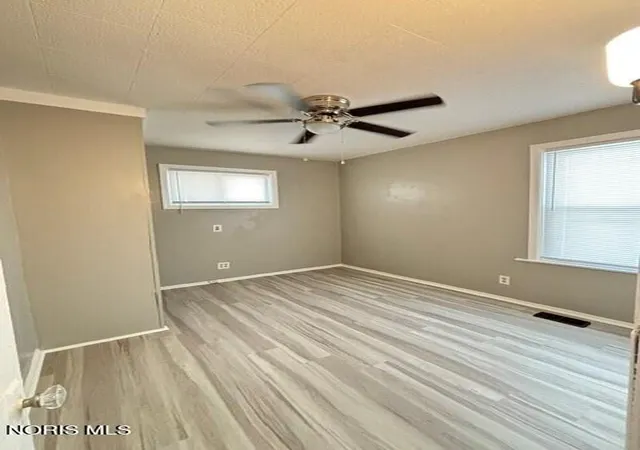 Photo 4 of Single family home for sale at 1023 Elysian Ave, Toledo, OH 43607 | MLS# 10011541 | Listing updated on 2026-08-06