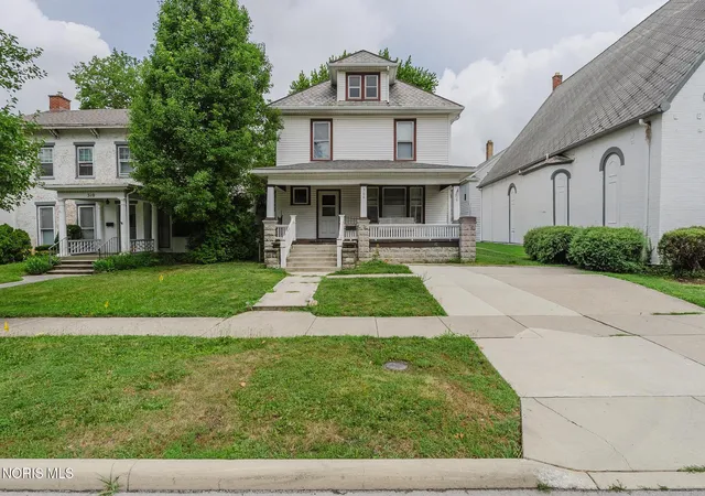 2nd image of 306 W Sandusky St, Findlay, OH 45840 | MLS# 10011419