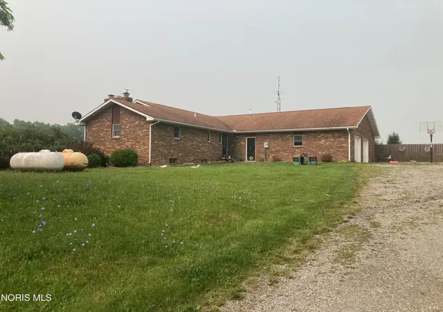 Photo 19 of Single family home for sale at 19099 County Rd 2, Edon, OH 43518 | MLS# 10011420 | Listing updated on 2026-08-03