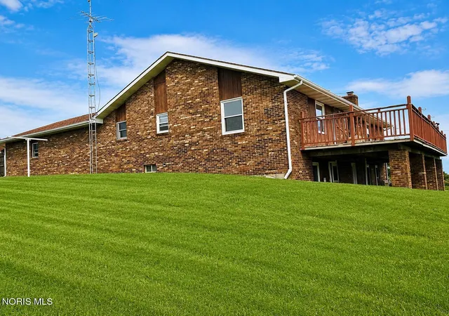 Photo 2 of Single family home for sale at 19099 County Rd 2, Edon, OH 43518 | MLS# 10011420 | Listing updated on 2026-08-03