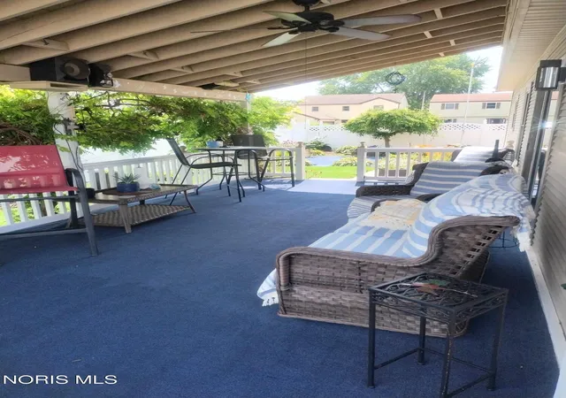 Single family home for sale at 6167 White Oak Dr, Toledo, OH 43615 | MLS# 10011414 | Listing updated on 2026-08-28