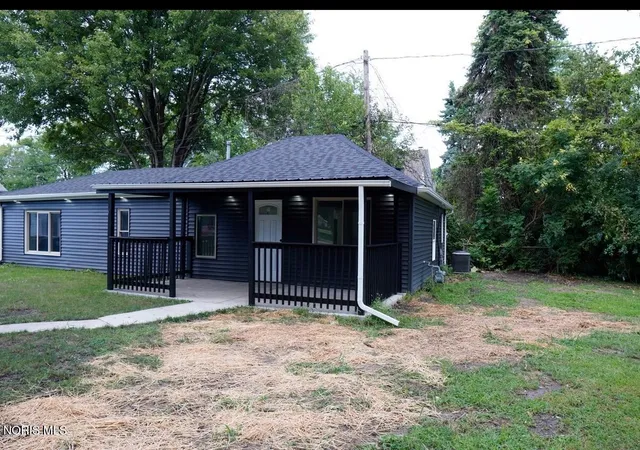 3rd image of 3522 Wallace Blvd, Toledo, OH 43611 | MLS# 10011434
